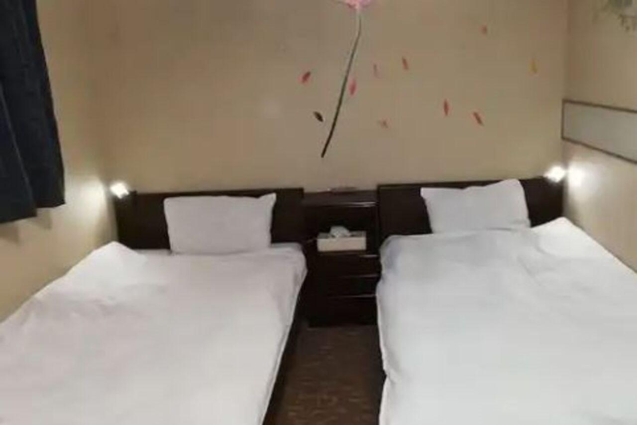 Family & Bakpak Tokyo Hostel المظهر الخارجي الصورة