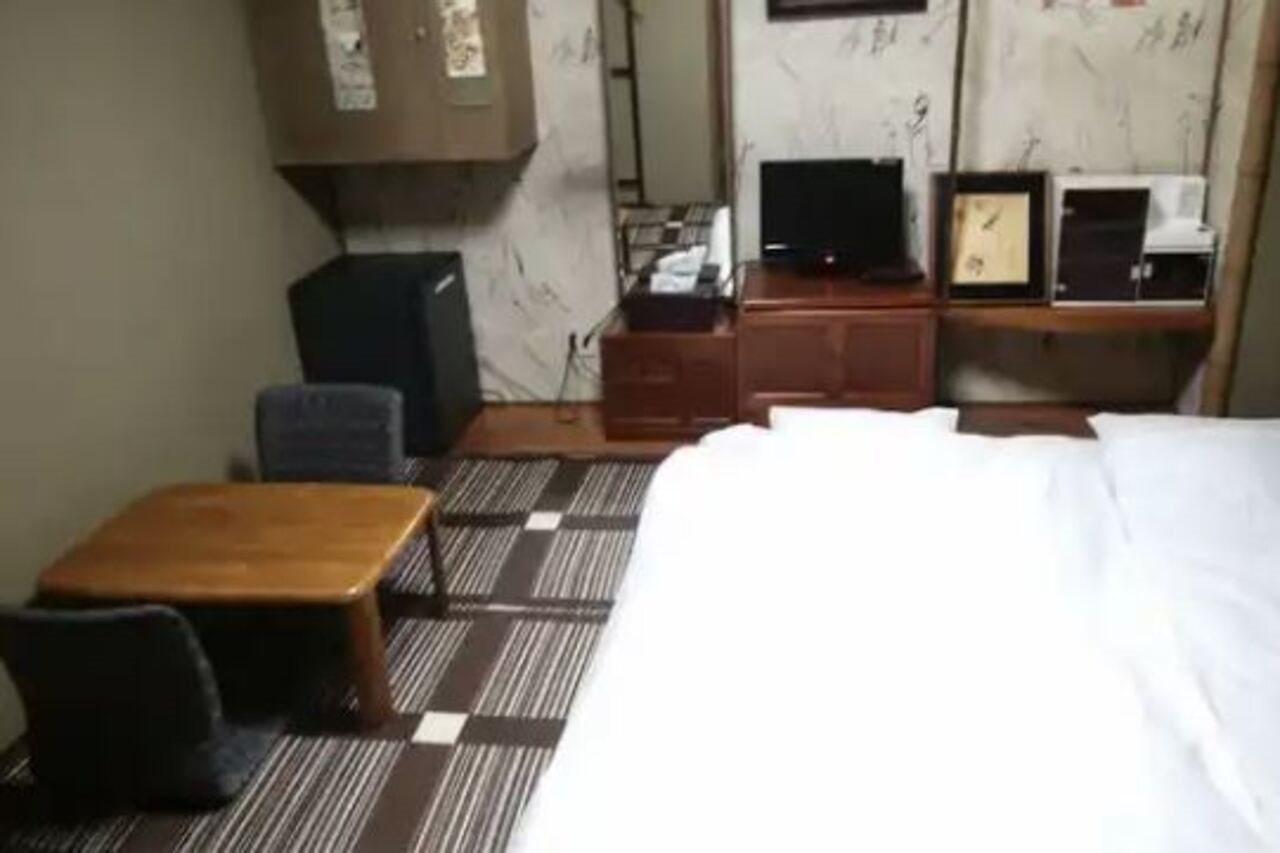 Family & Bakpak Tokyo Hostel المظهر الخارجي الصورة