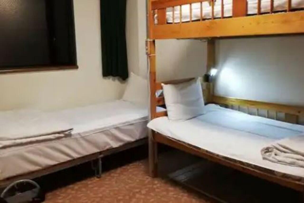 Family & Bakpak Tokyo Hostel المظهر الخارجي الصورة