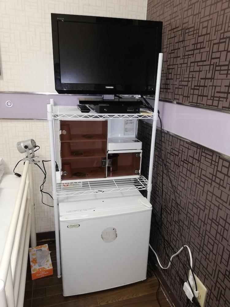 Family & Bakpak Tokyo Hostel المظهر الخارجي الصورة
