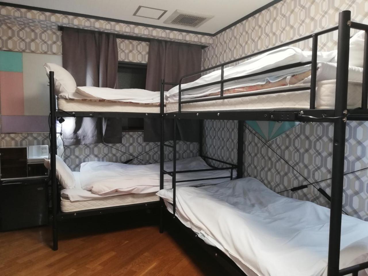 Family & Bakpak Tokyo Hostel المظهر الخارجي الصورة